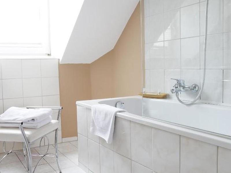 6C454C9FB3CE1D2547800E59FD98DAED