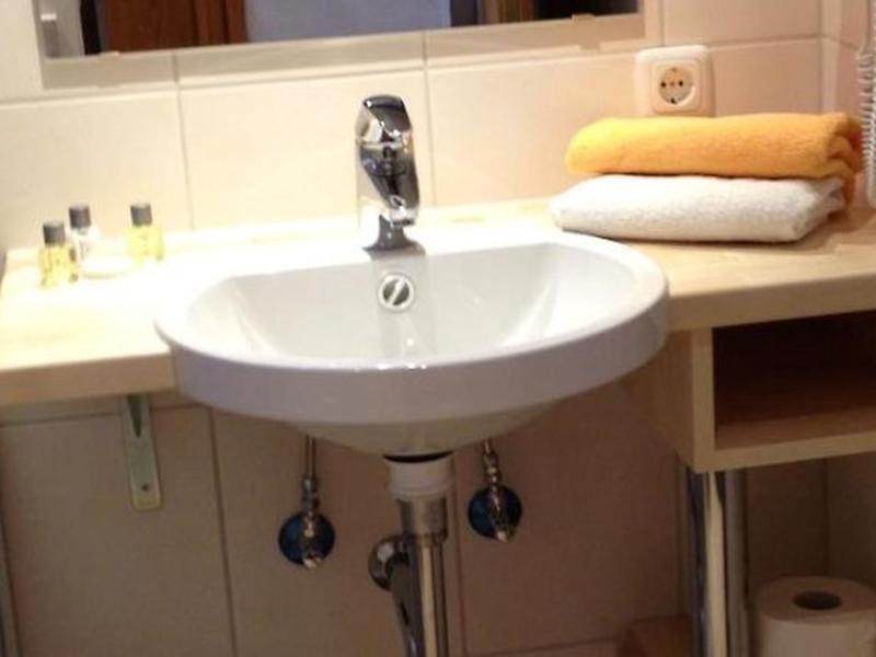 B5BBD6B532199E5458A3F8C331129352