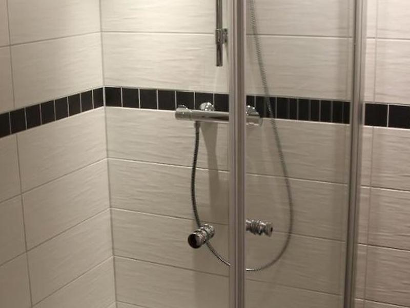 9C560746A055A7BA81DF145E9ACA926D