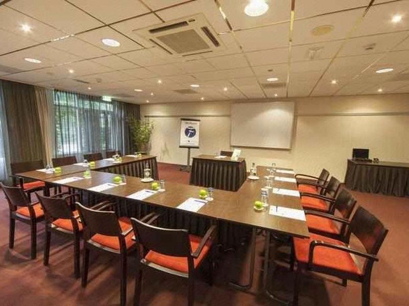 FE6CC862FEE57206144F0CDCAA374BA1