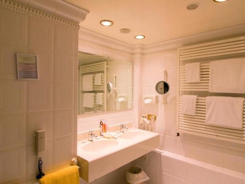 0419D9280B16B805C8BB58C805AF32D0