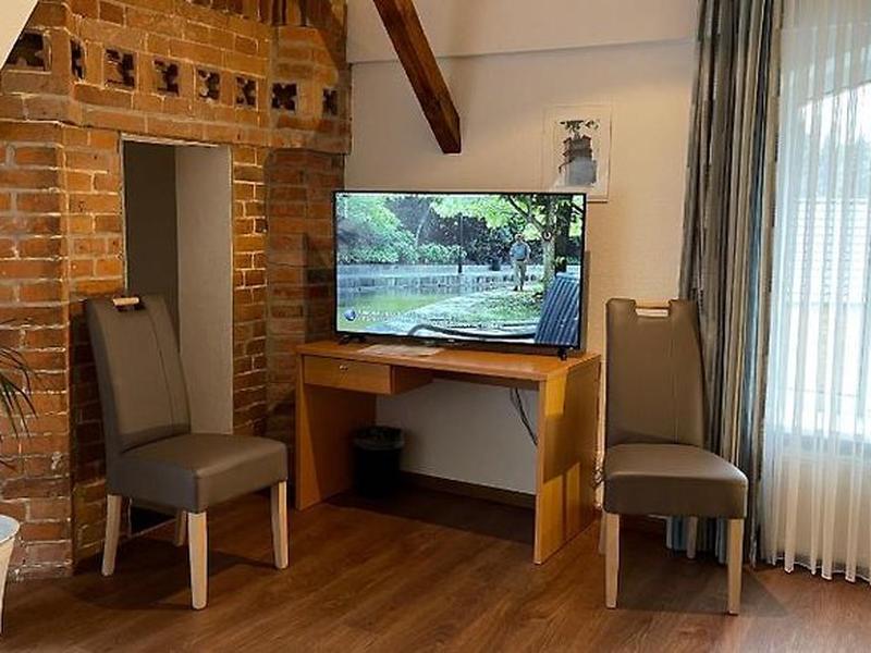 03D25E671776D7FBF162AC51D81A810B