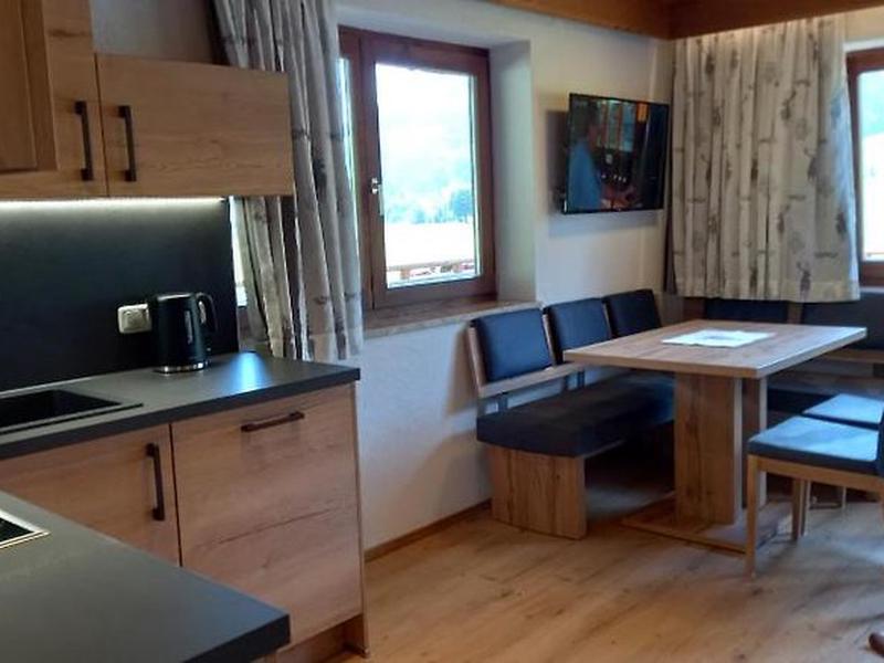 4413A531D0E2D29637B22C09714AE458