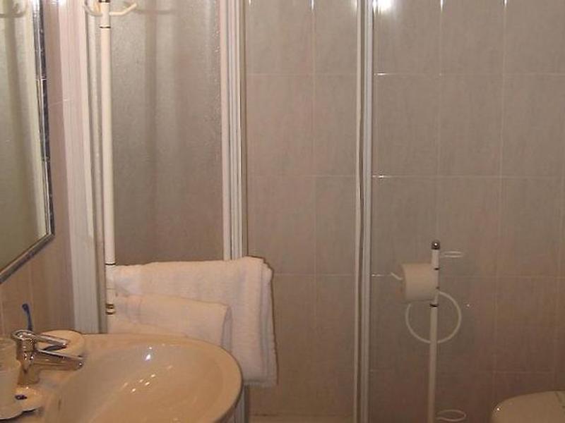 A5CDF851199838BAEC77F6B6C61D7089