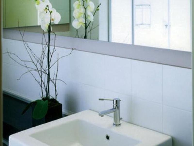 BDE860B7E5430031B3A9CAA9114C56C1