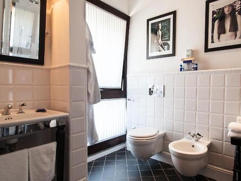 5B7483085B53E2A4A02E41889AAFDBEE