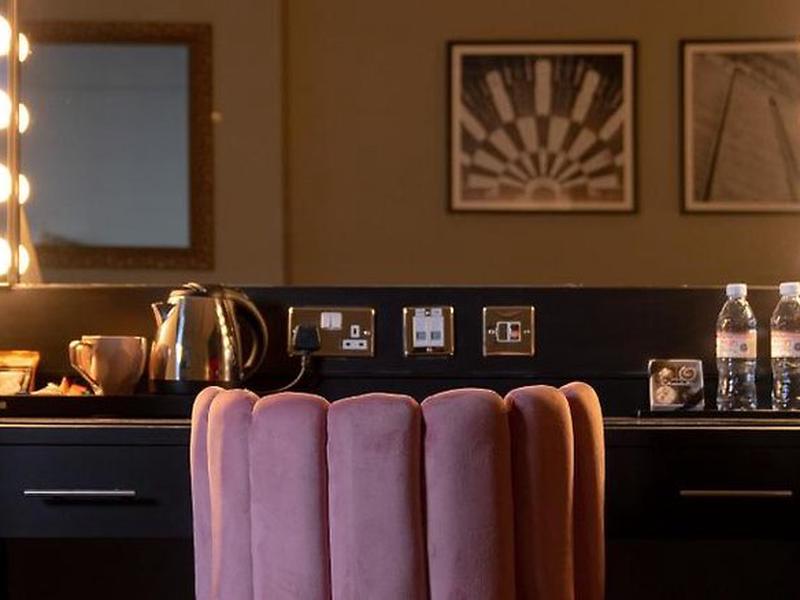 A0FED8D67AEAAF990FB2D862657A69E2