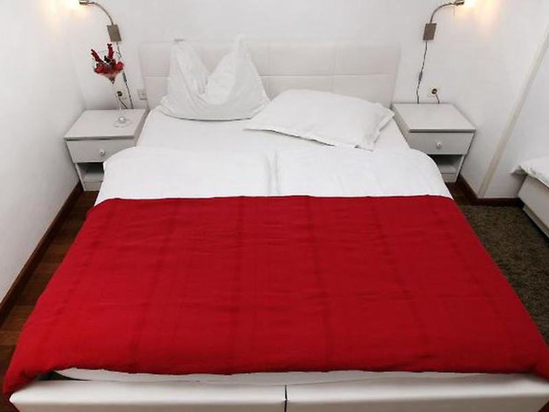 3606D4DC4E9EC1FC9F7DFECC04FF5AE7