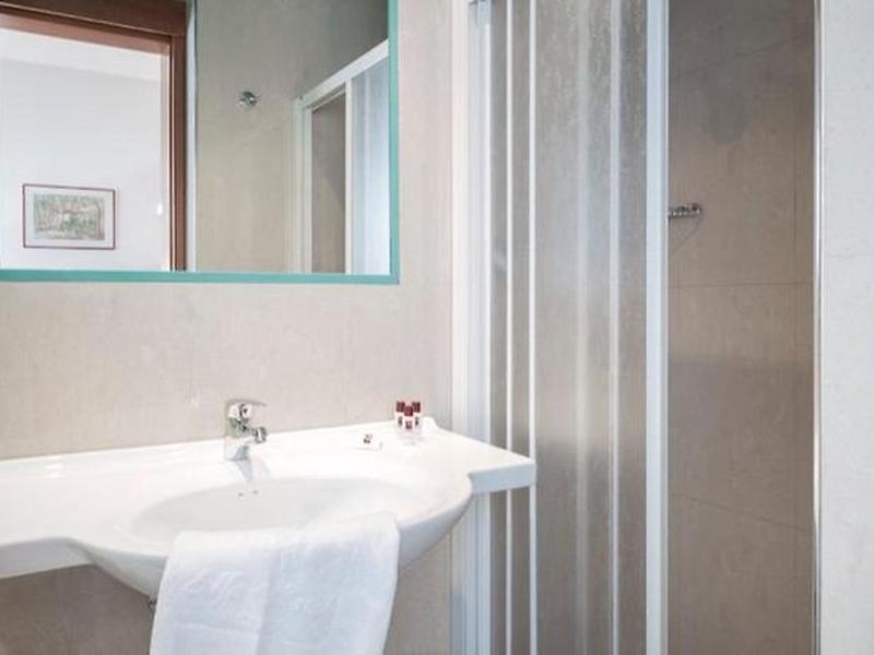 F796B31D7CAF072FA3D39CE3B2A5D957