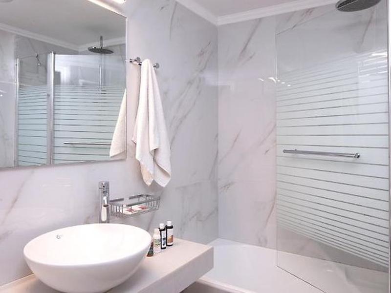 0629336E8E4C6385F0D12AB44847E33A