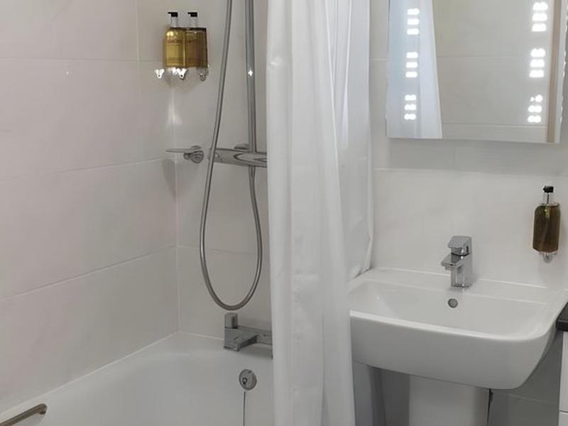 E32213BA1EB9F39EE6CBA0520363C9A9