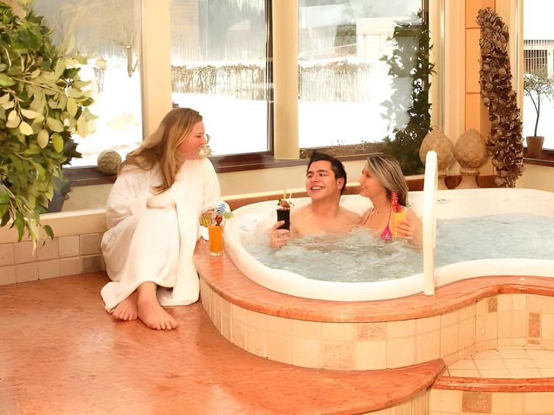 937A238F9564356F8C557C21293E0EF3