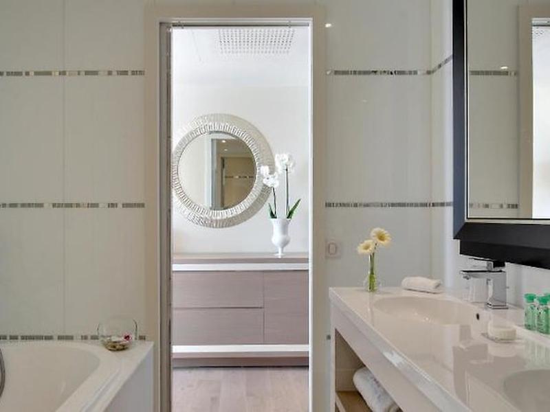 973F01C25C579C4CFA8A2FE88B44796D