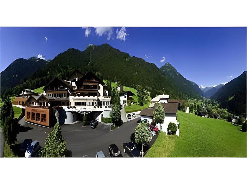 B8A6143697AE2D0CCD1C608C85630A9F