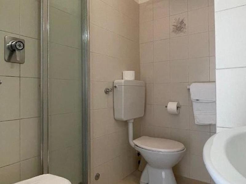 FECFBD58AE790434E6C5708618B9FCE9