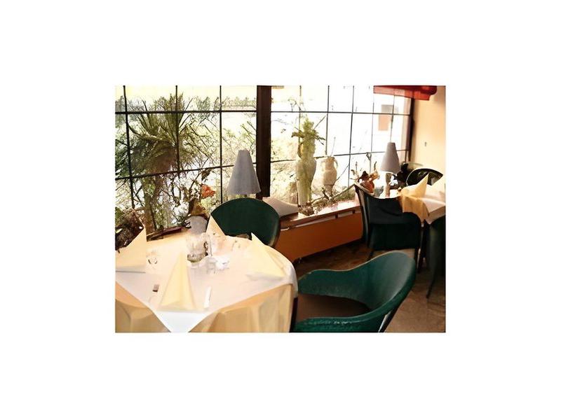 8EE36E7BA86BF0337124390D6BC3D268