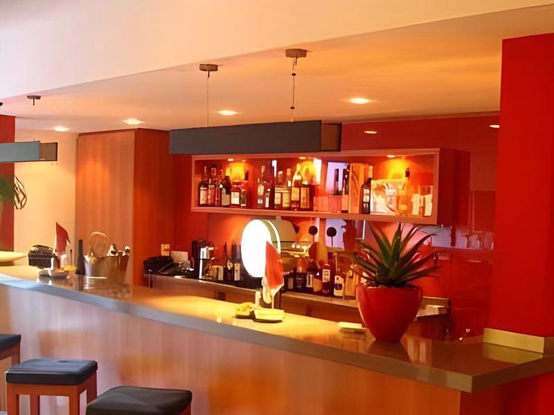 292A39A80D374B1AED1109D912A1876E