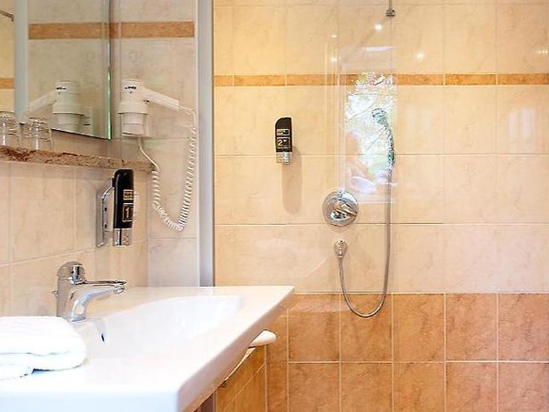 15C99A578C63FBBE07877C675F5FD458