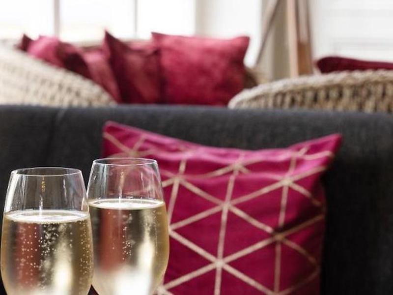 0D21A160BECAB9C5420EBD429F1CBF7B