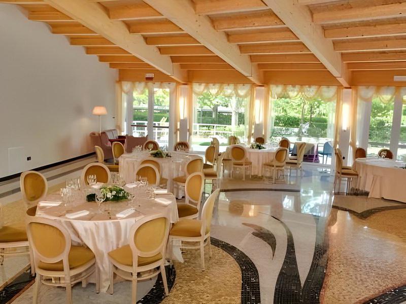 FB4441577A0F3BF0176E9310F5D9D0B2