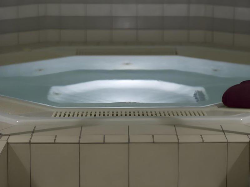 750E2F4B74612802B9B4180B9939B7BD