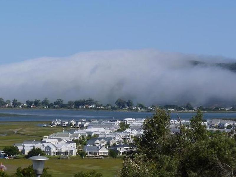 2257BBD4DDFF42569D2E2B25BA7A0DEC