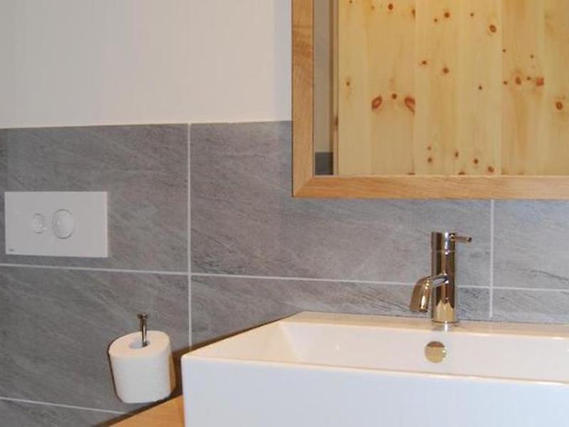 18037ED267726811425ABD03D0D81731