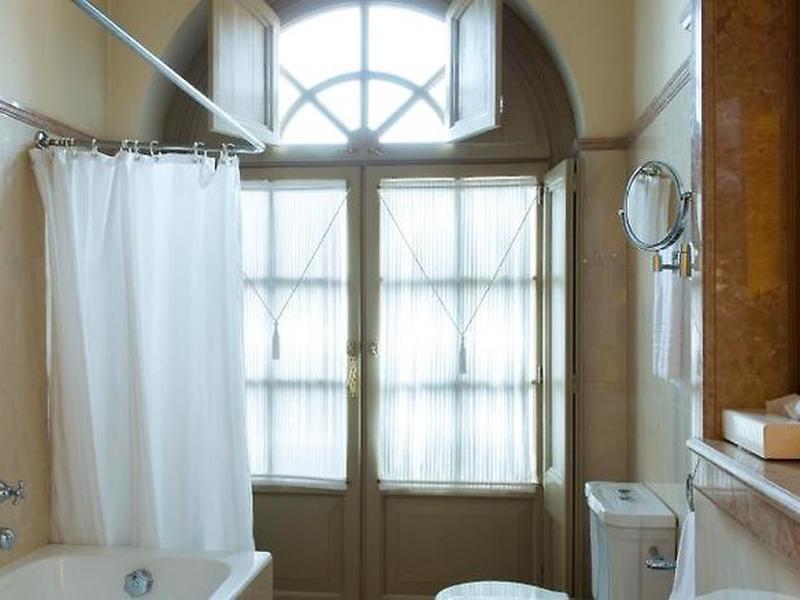 12FF64E14B7D5D6CCC7497DCD96B769D