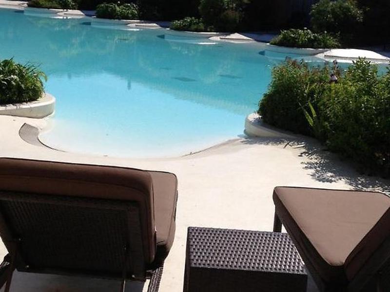 2322B2CEBC0432411982DD173249A5B8