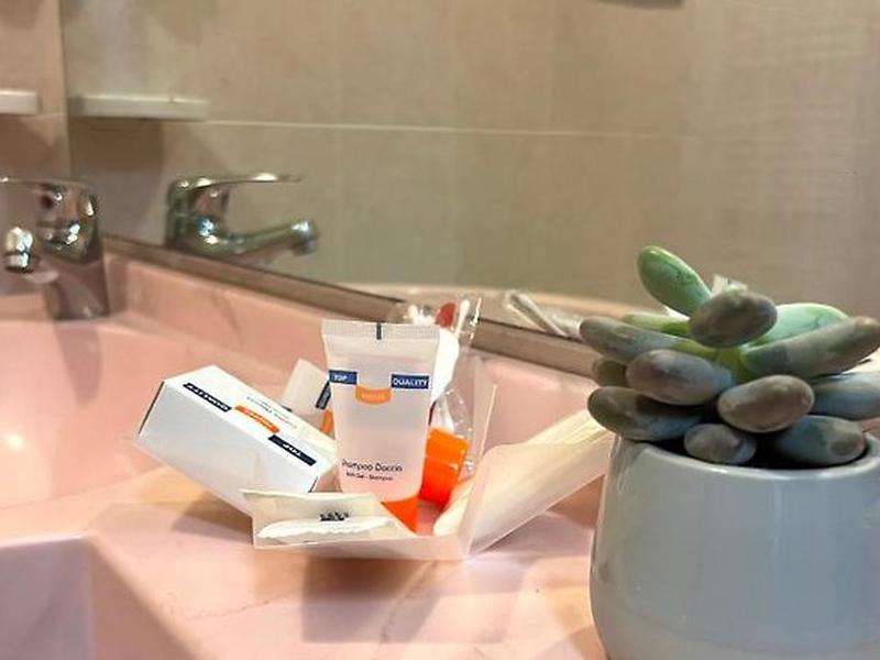 8D5CF7FAF6722274D7A23D6E8E2D0F2E