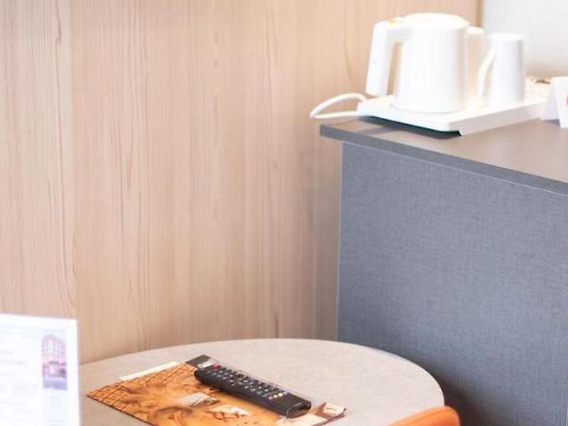 8B8083D8038AAC5B9EE11FD321E39924