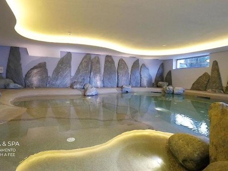 808A723C8DB6FBDC83292206D078B546