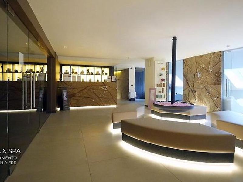 C778C1E557C6122BA932B45003F6A518