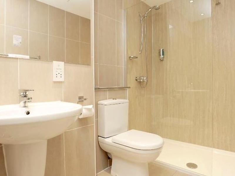 1F9A1FB25C80C444F9251E2E3AF914E0