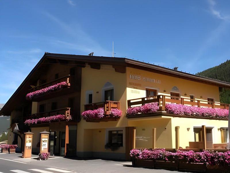 86A110AAD0CAE4DB88BC4FF69C183164