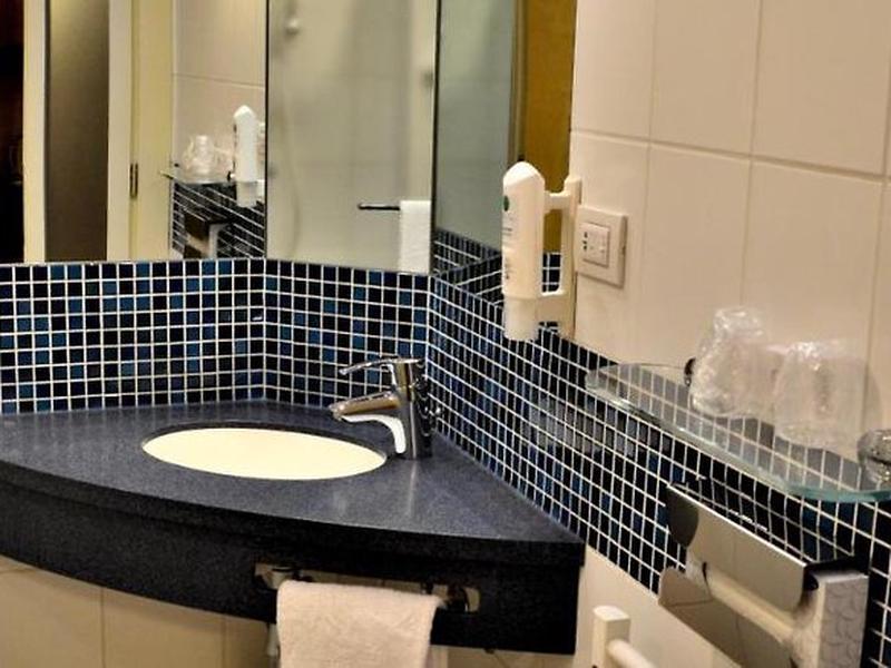 BE2254246A56BEEA32AAF4A7C54BEAFF