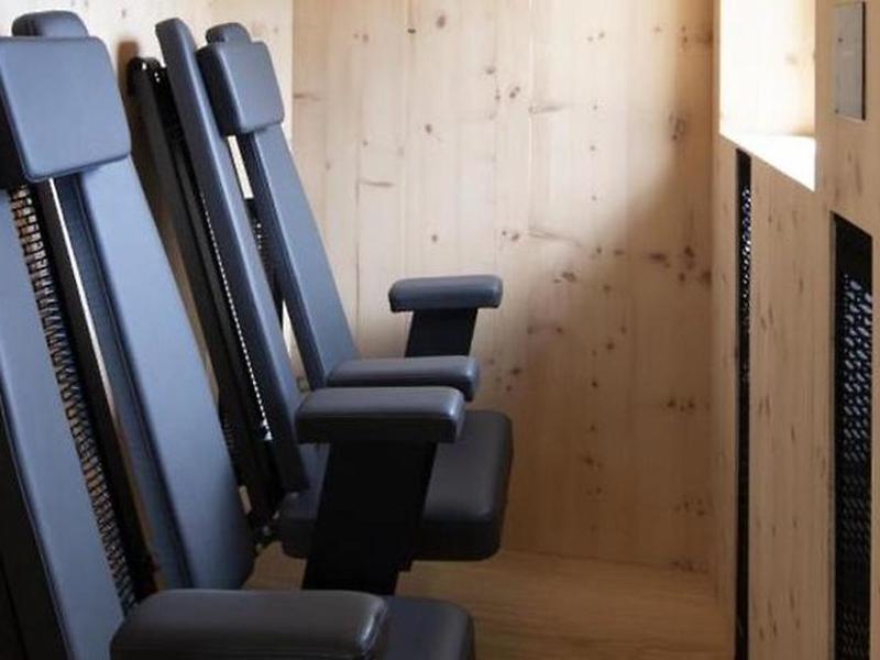 51E473415A7FE41F97D049643E21D0FE