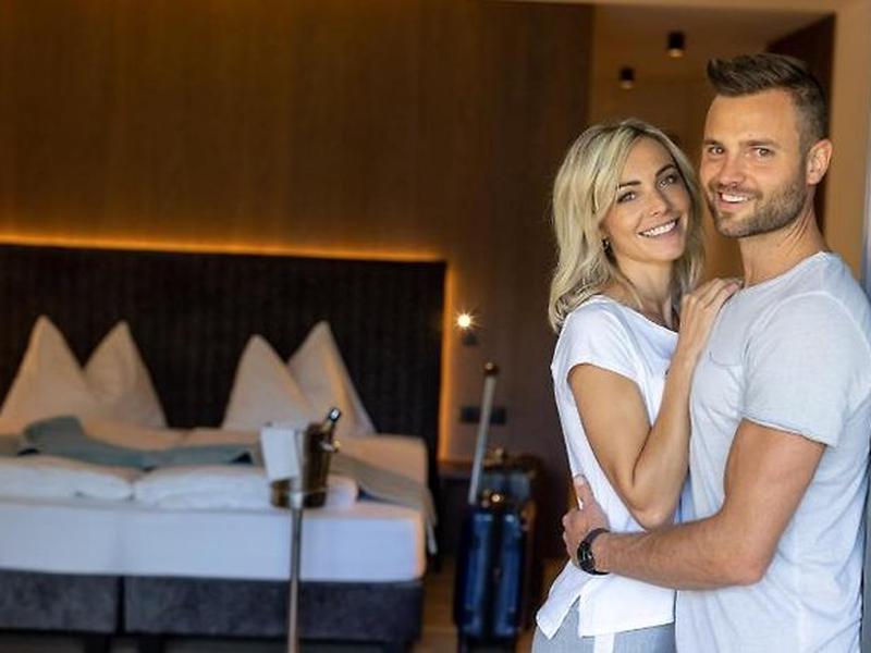 33BA6BFE435A60E3ECACF11554B5E4DF