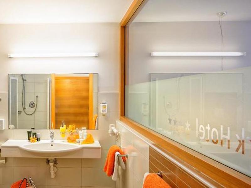 EBDB2B5D0C001E9DCB60CAA96C973535