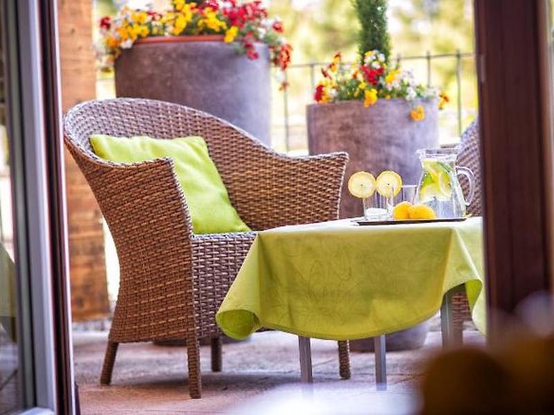 95194F8584C12EFBF730A9143B0ADF23