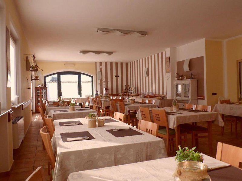 A03307074603B6694BC2C5235CA7E0C4