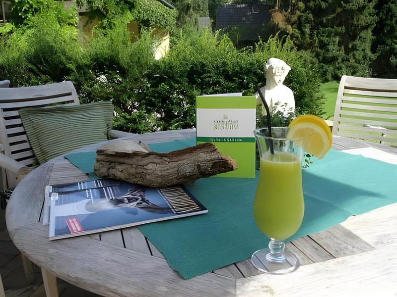 4BF210C87AE6AA16136A9547447AA729