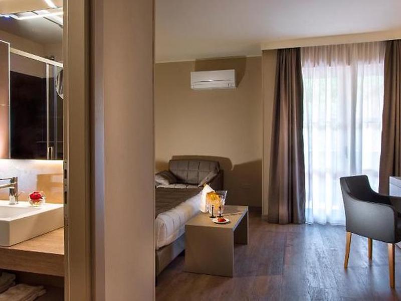 A3E2ED8C4E7DCE22E2B35C99FD9CFE37