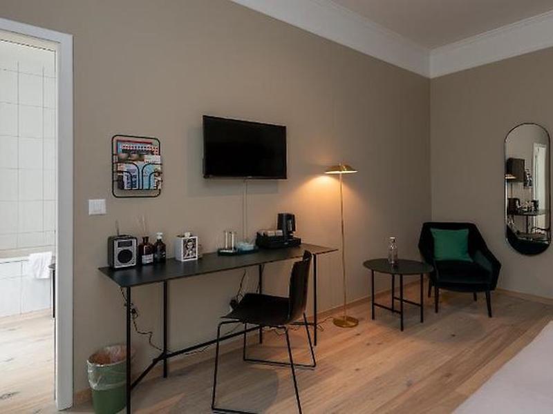 DFCB21EBD1AB29DA227B823018594C48