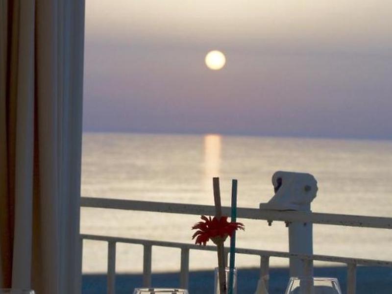 9DD60C4B07EBC3BE72AA6CAFDFBF4F4D