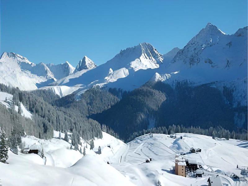 E32EDB3FB17E72582BCA3CD46A2CA306