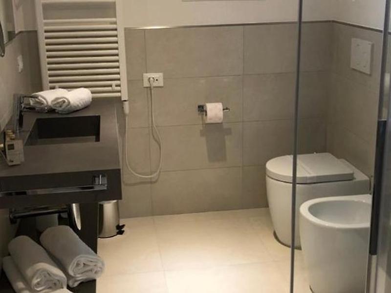 2E7770350240AC74B09BFBC9ACD5255E