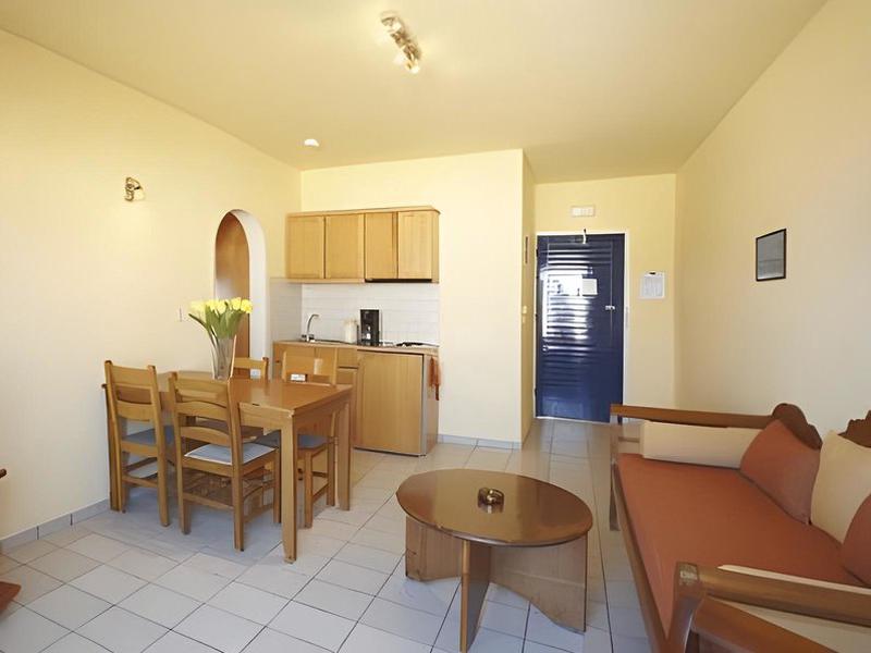 542037810D1743B23CC4B9A3C128868B