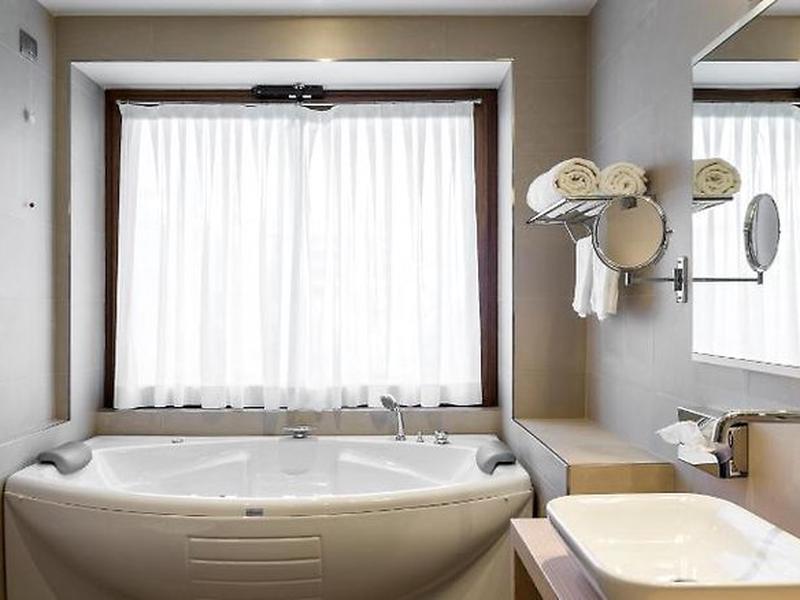 F1CEACB7A88CF572D2A0DA7A337E336E