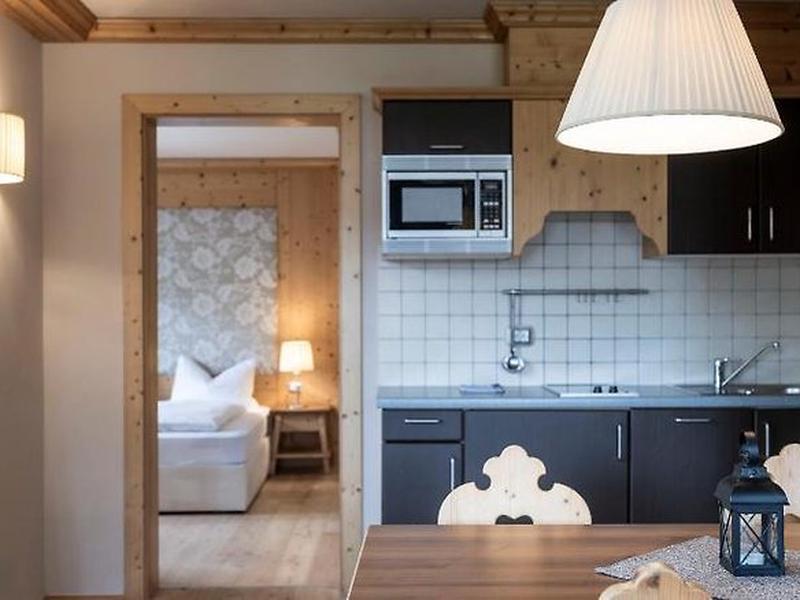 2F105B6D798F58CEB89ADEDE79C53EAB